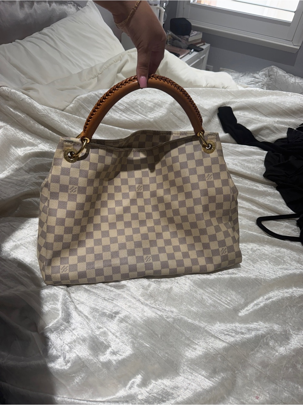 Authentic Louis Vuitton Beige Damier Azur Shoulder Bag with Tan Handle